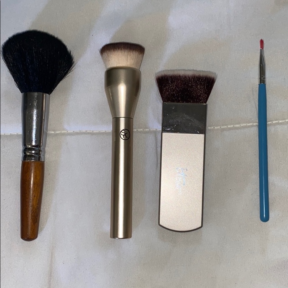 Makeup Brushes